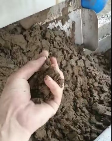 疊螺機(jī)出泥